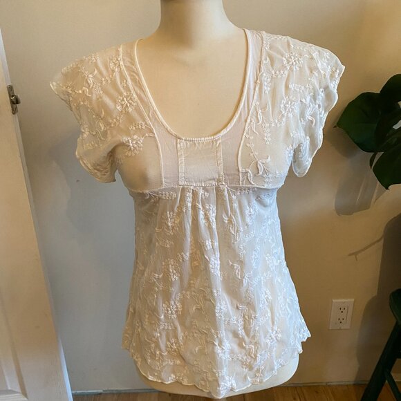 Zara Women's embroidered blouse - Picture 1 of 3